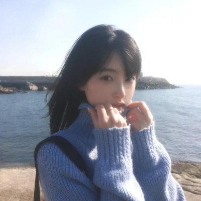 踮起脚尖靠近你